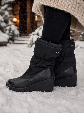 Wedge Ankle Boots in Black - Women's Winter Boots